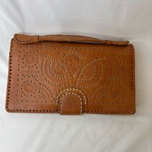 Tooled Orangish Brown‎ Leather Clutch Wallet
